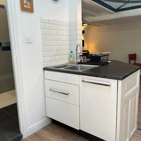 Apartment Au Coeur De L'ecusson