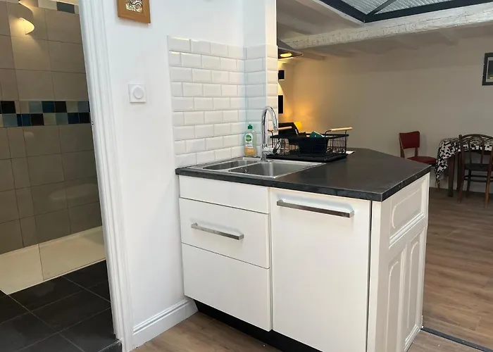 Appartement Au Cœur De L’écusson