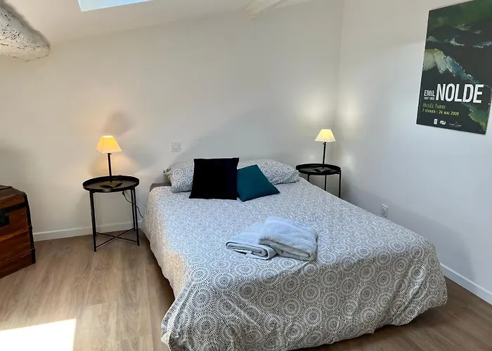 Au Cœur De L’écusson Appartement *